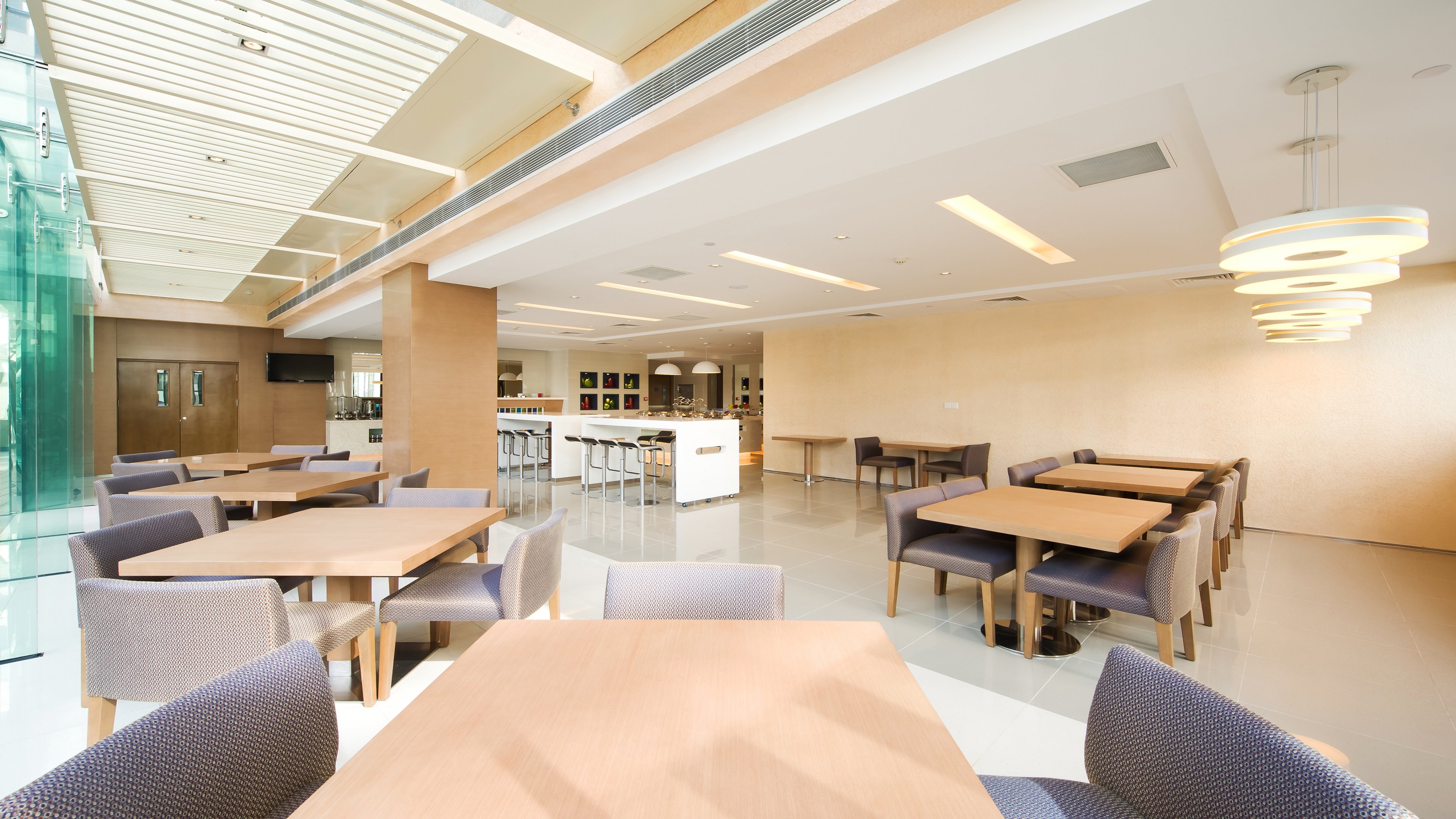 Holiday Inn Express Beijing Airport Zone 34/50