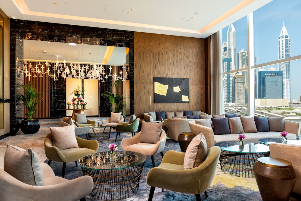 Taj Jumeirah Lakes Towers 39/77