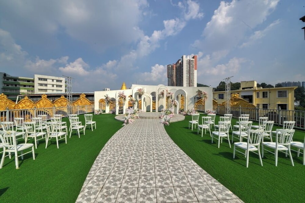NANYANG KING'S GATE HOTEL 42/47