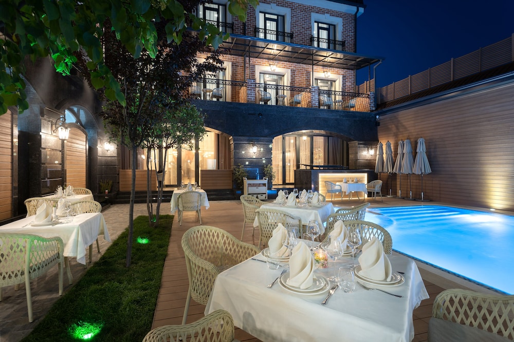 Oscar Boutique Hotel 32/59