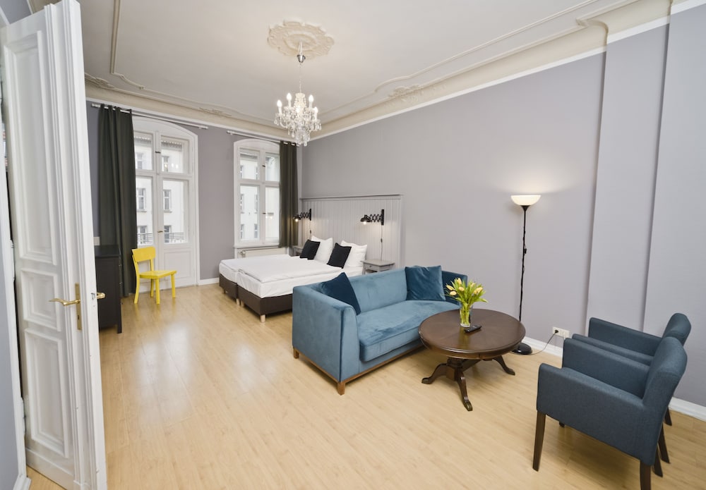 Old Town Apartments Schonhauser Allee Berlin 46/69