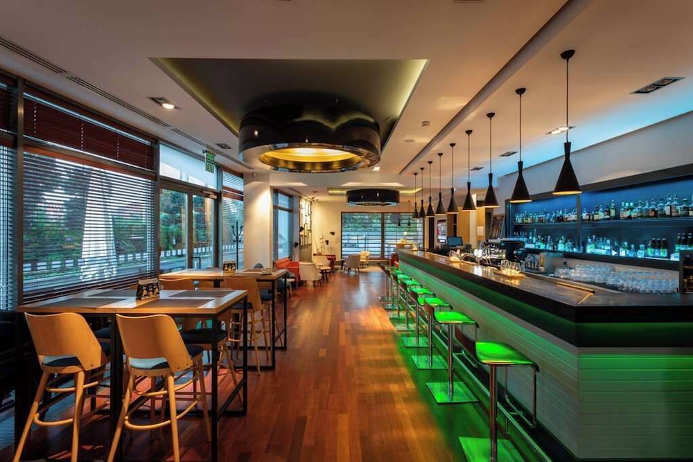 Qubus Hotel Bydgoszcz 46/60