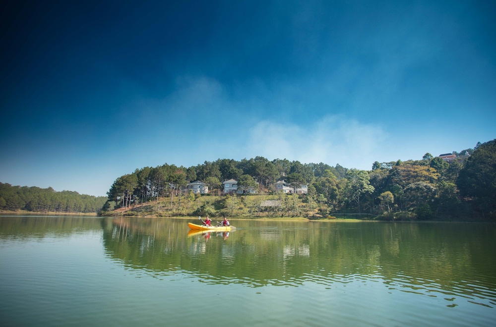 Dalat Edensee Lake Resort and Spa 41/45