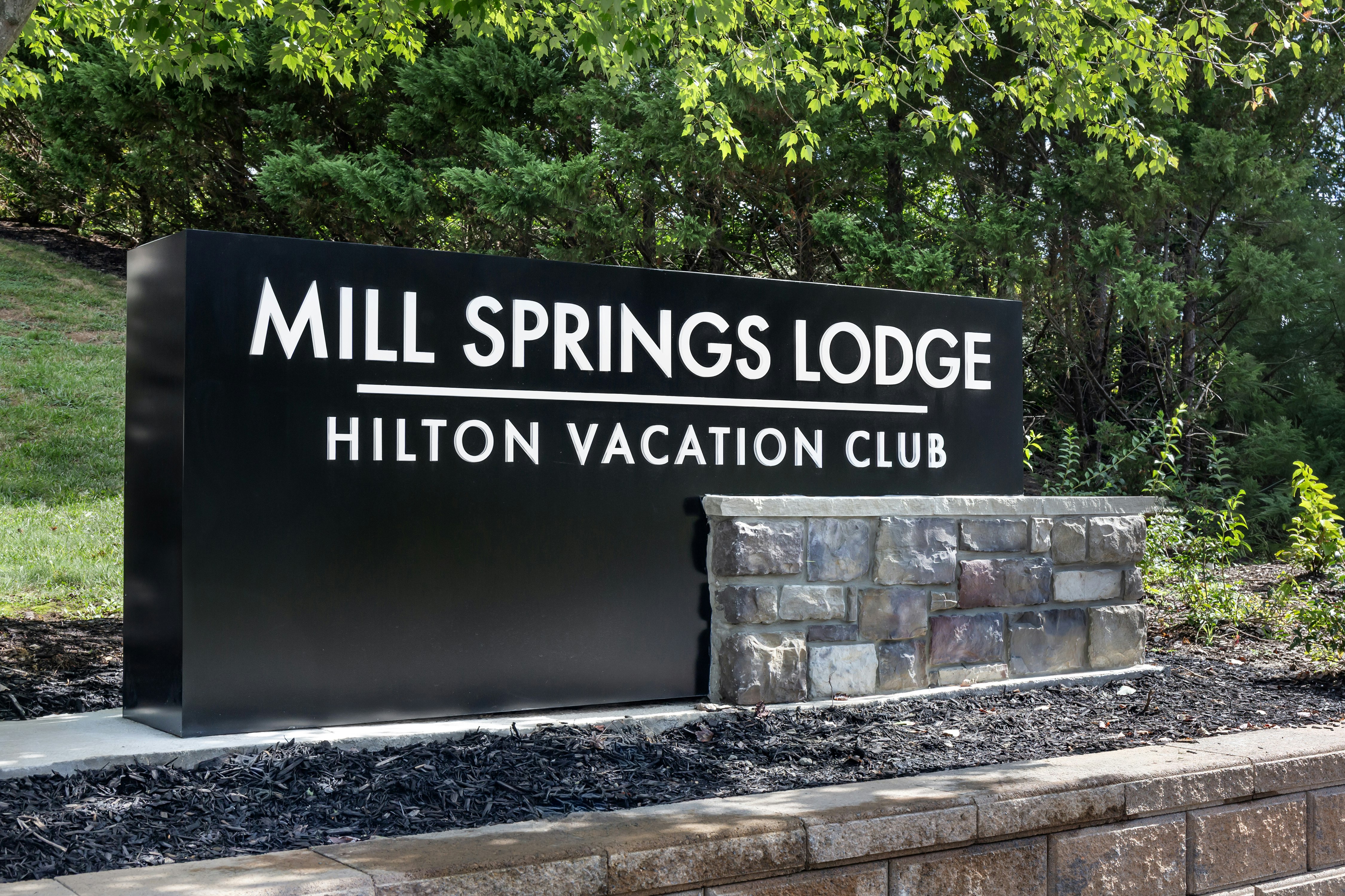 Hilton Vacation Club Mill Springs Lodge Pigeon Forge 6/27