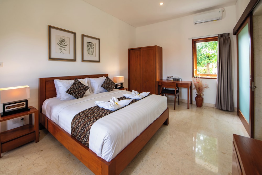 3 BEDROOMS, VILLA, PRIVATE POOL