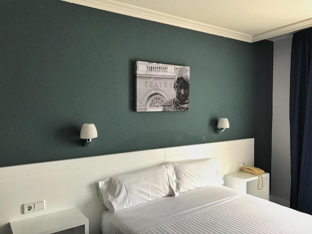 Hotel Gran Regente 17/35