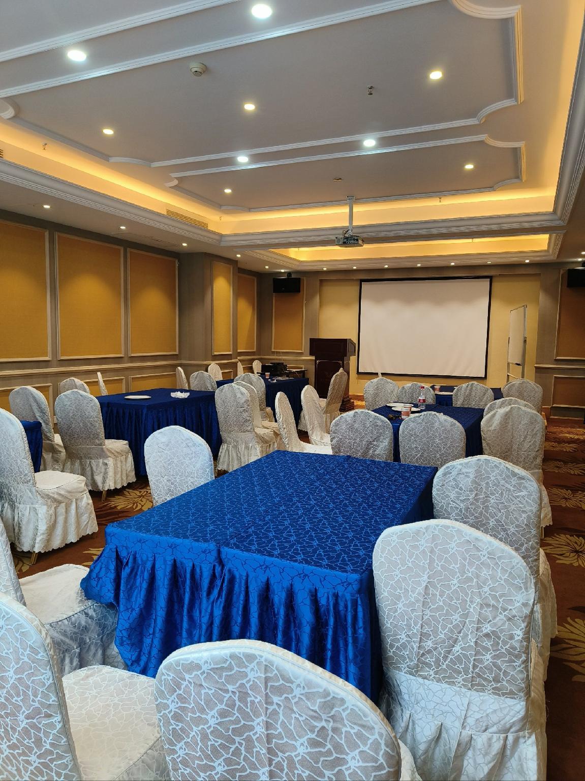 Vienna Hotel (Suzhou Shengze International Trade Center) 21/29