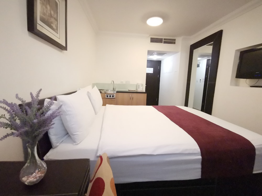 Economy, Basement, Double Bed، The Royale Chulan Hyde Park 8/10