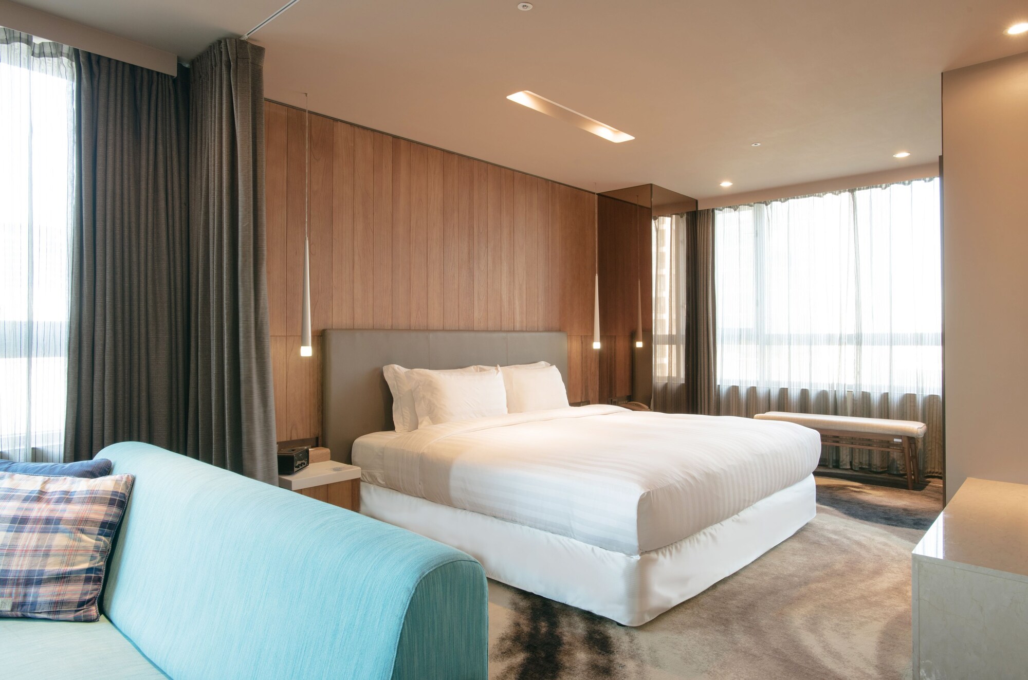 Marvelous, King Bed