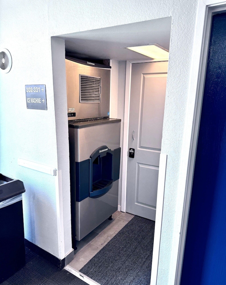 Motel6 Greenwood Village, CO - Denver - South Tech Center 16/54