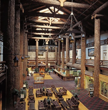 Glacier Park Lodge 25/46