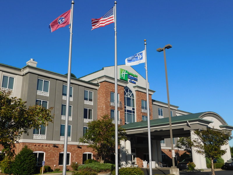 Holiday Inn Express Hotel & Suites Millington-Memphis Area 5/31