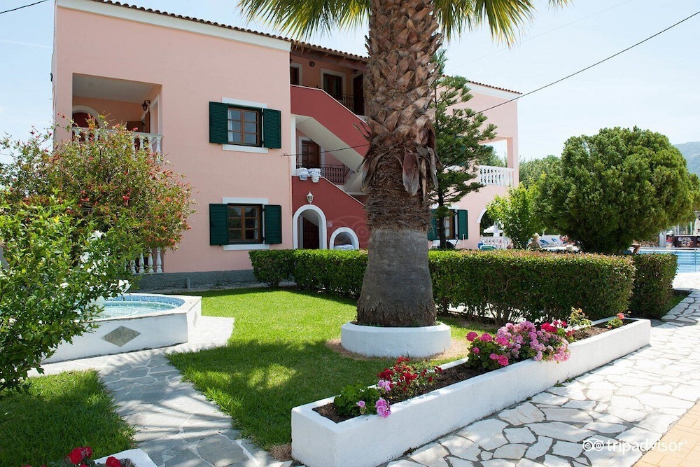 Eriva Hotel 30/37