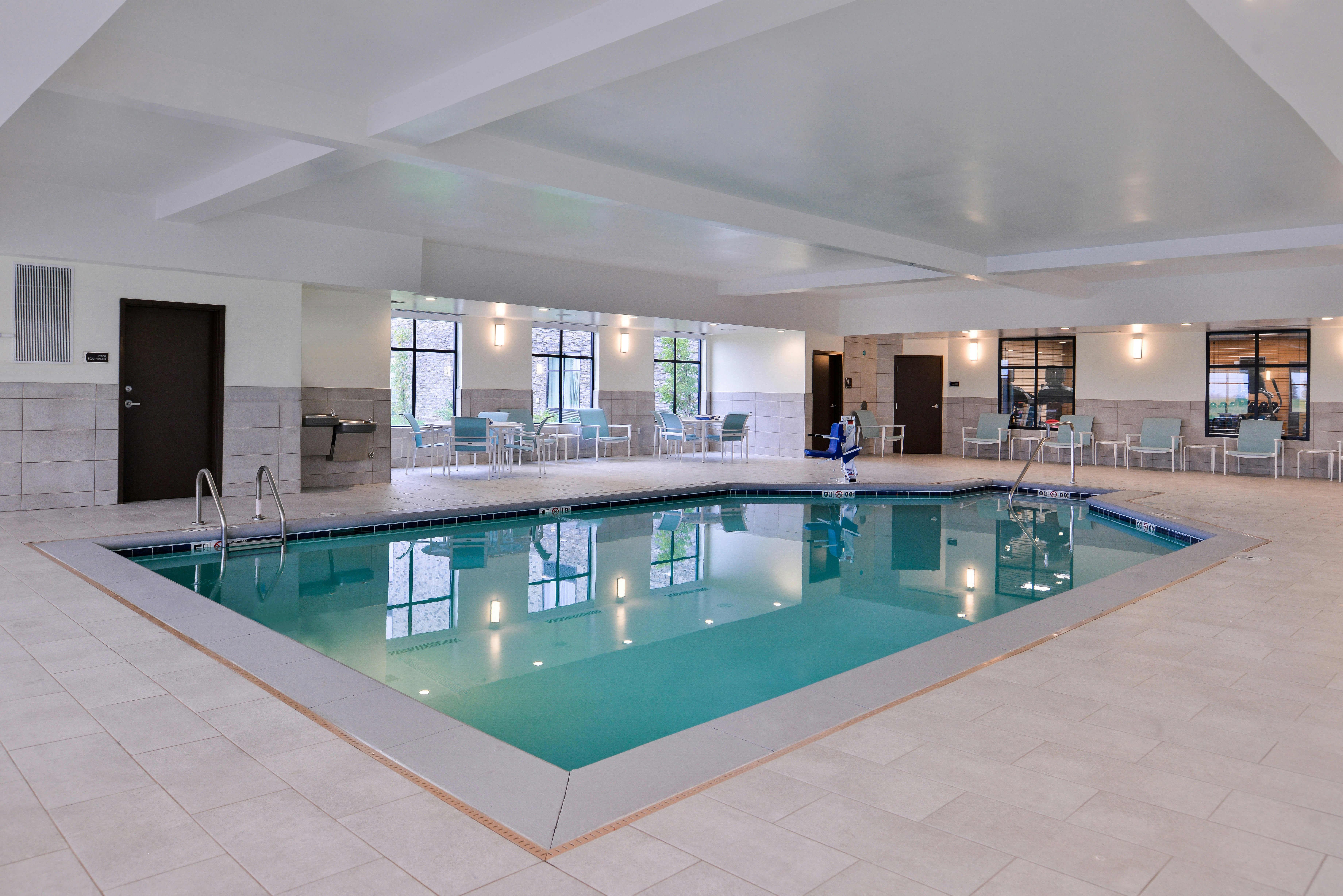 Homewood Suites By Hilton Des Moines Airport Ia 11/31