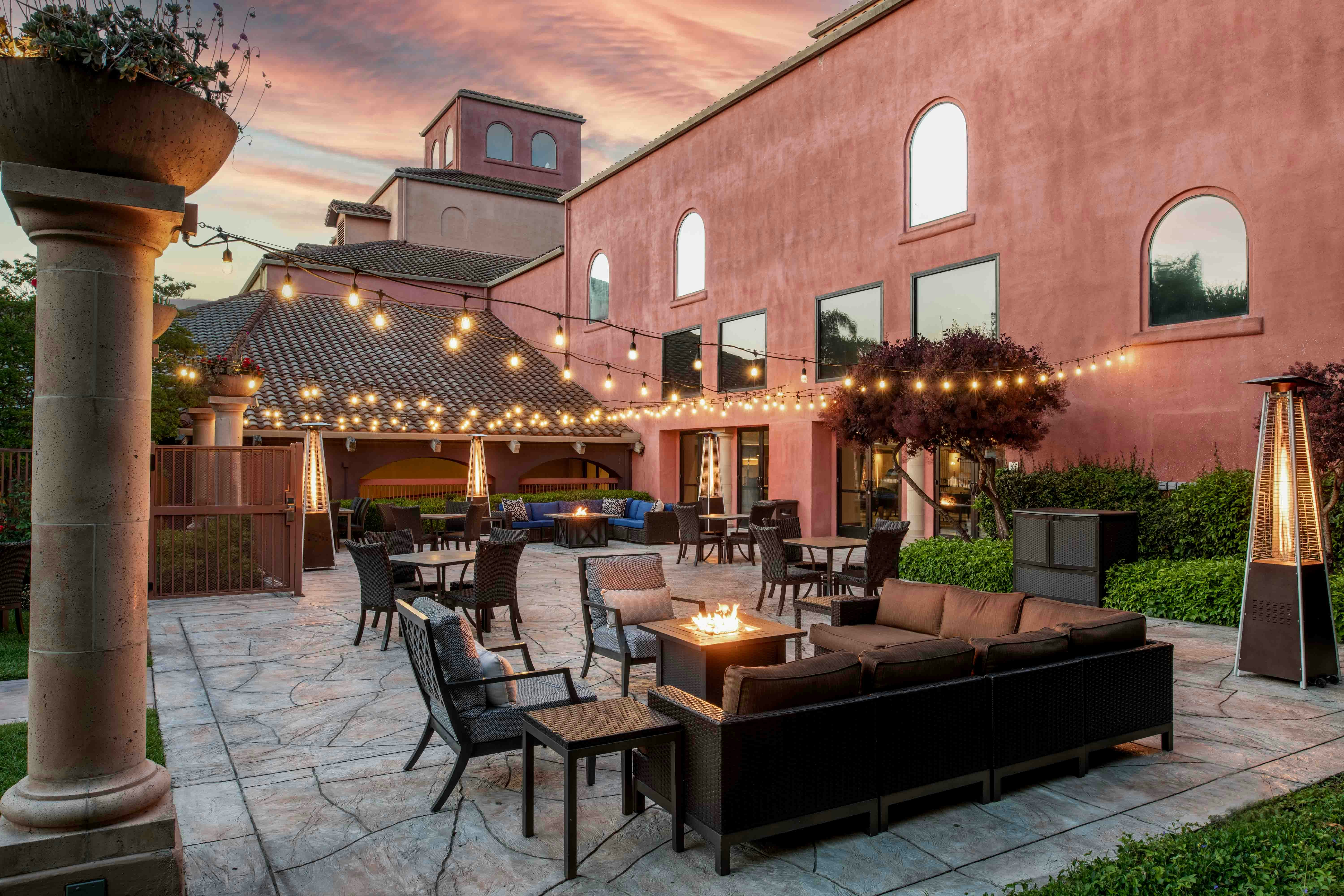 Doubletree By Hilton Sonoma Wine Country 26/63