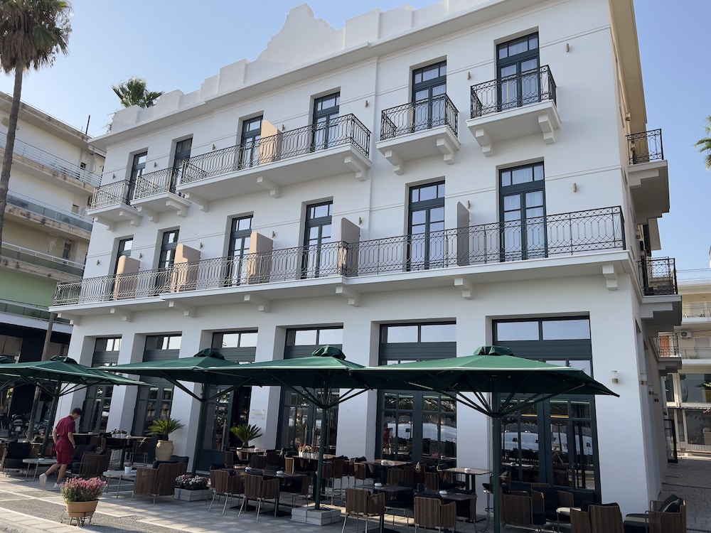 Grand Hotel Kalamata 5/50
