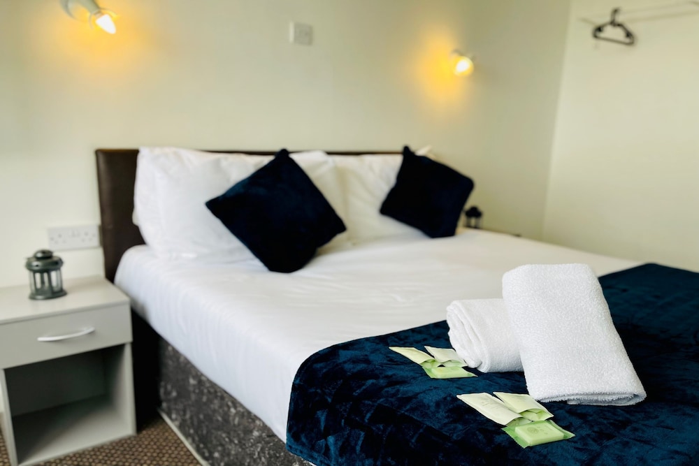 OYO Harbour Hotel 38/61