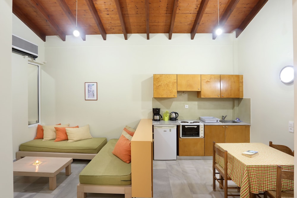 Elmas Dream Apartments And Villas 25/42