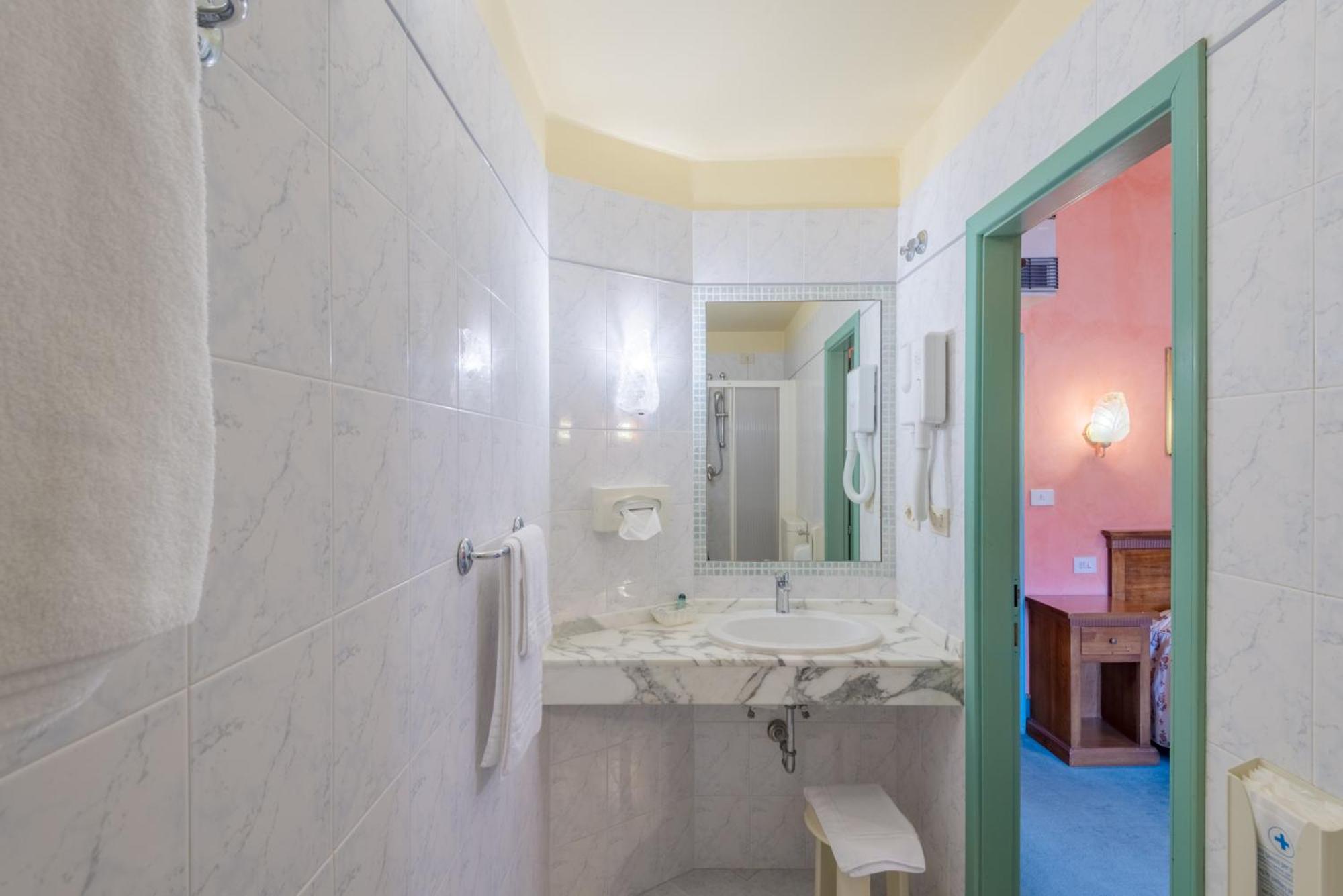 غرفة قياسية مفردة، Minerva Palace 8/8