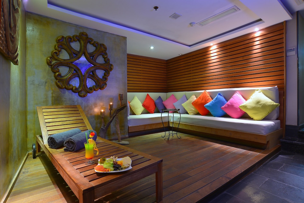 Pera Tulip Hotel 42/65