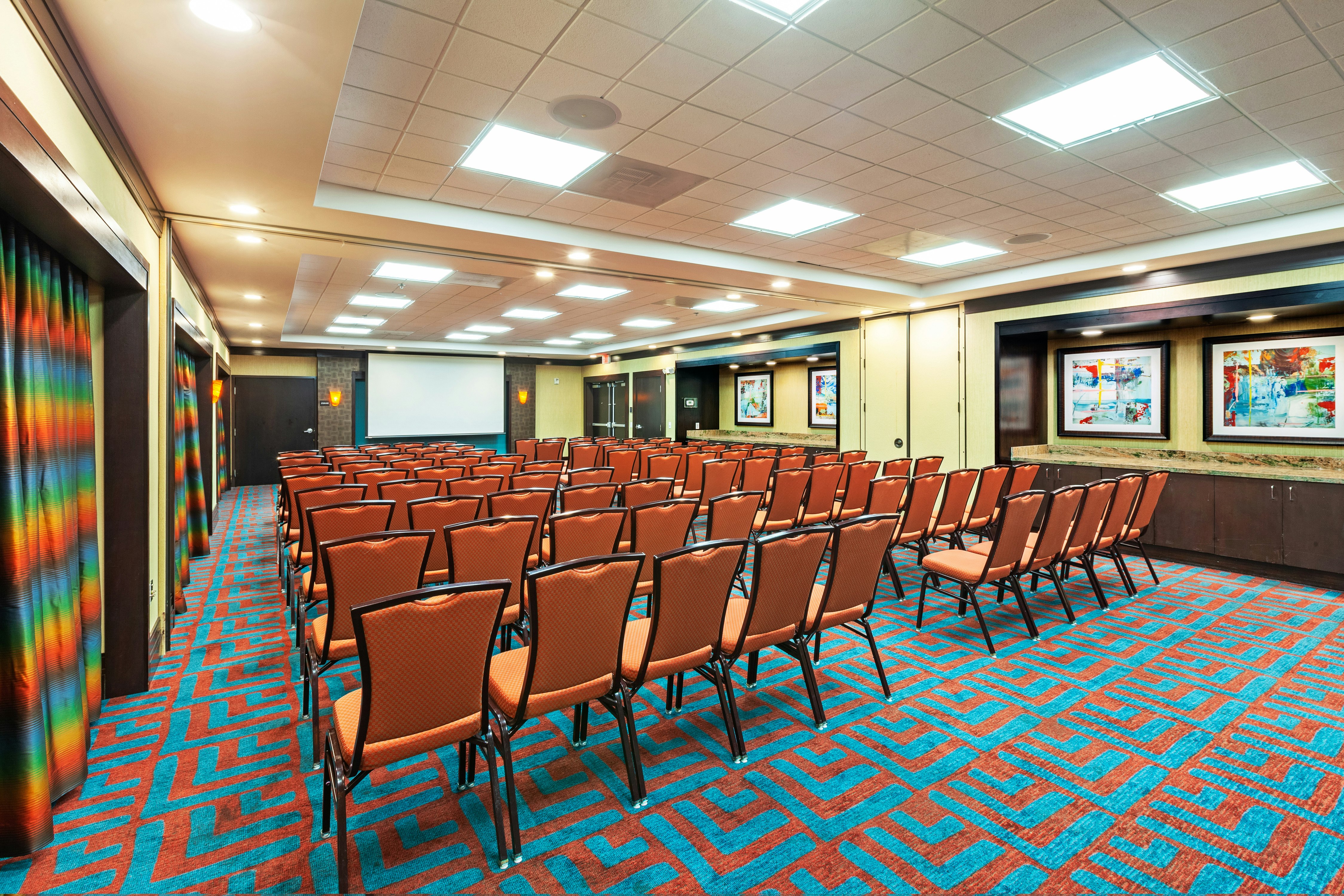 Hampton Inn & Suites by Hilton Houston North IAH 13/21