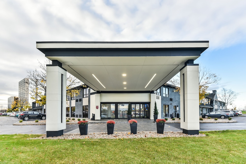 Comfort Inn Montreal Aeroport 10/25