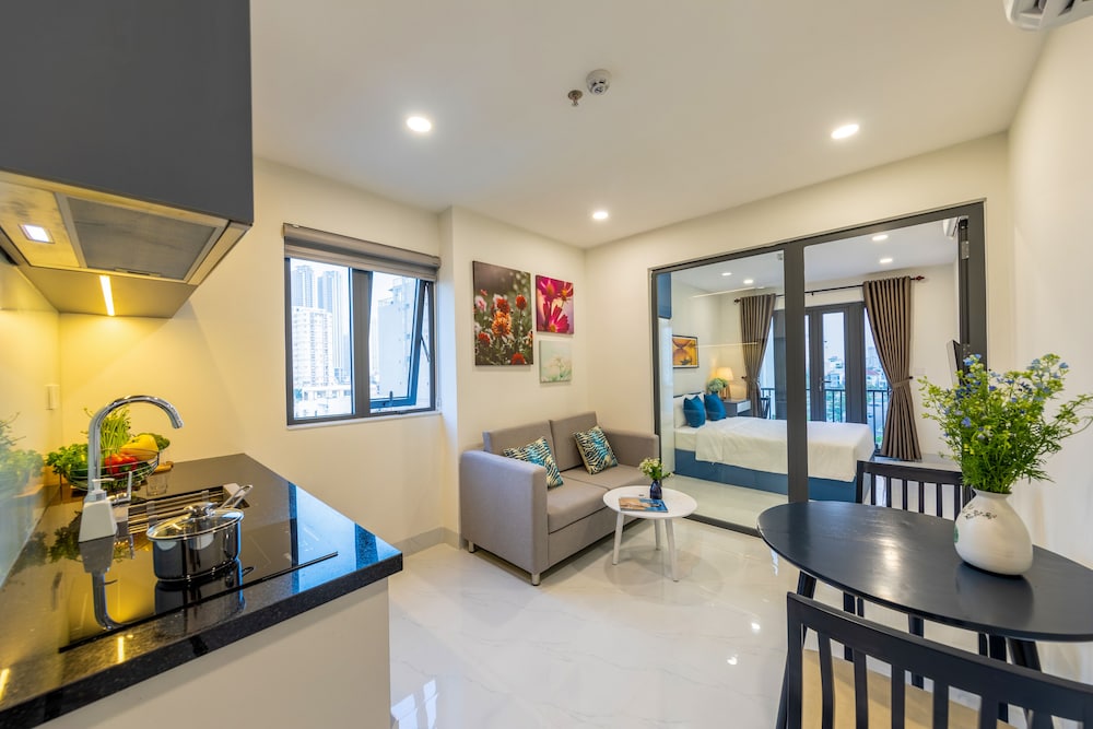 The Home Hotel & Apartment 22/37