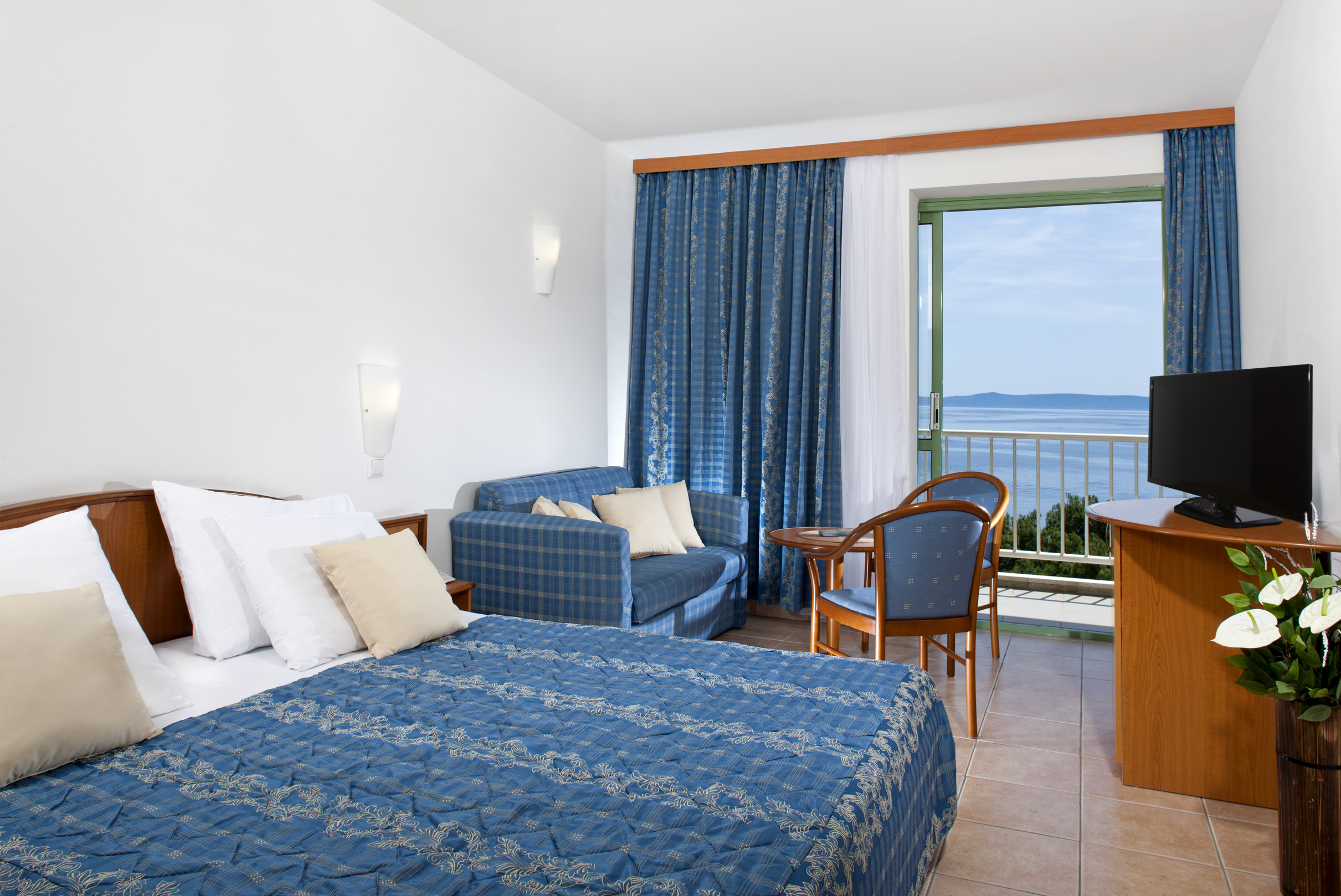 Standard, Double Bed, Sea Side, Balcony