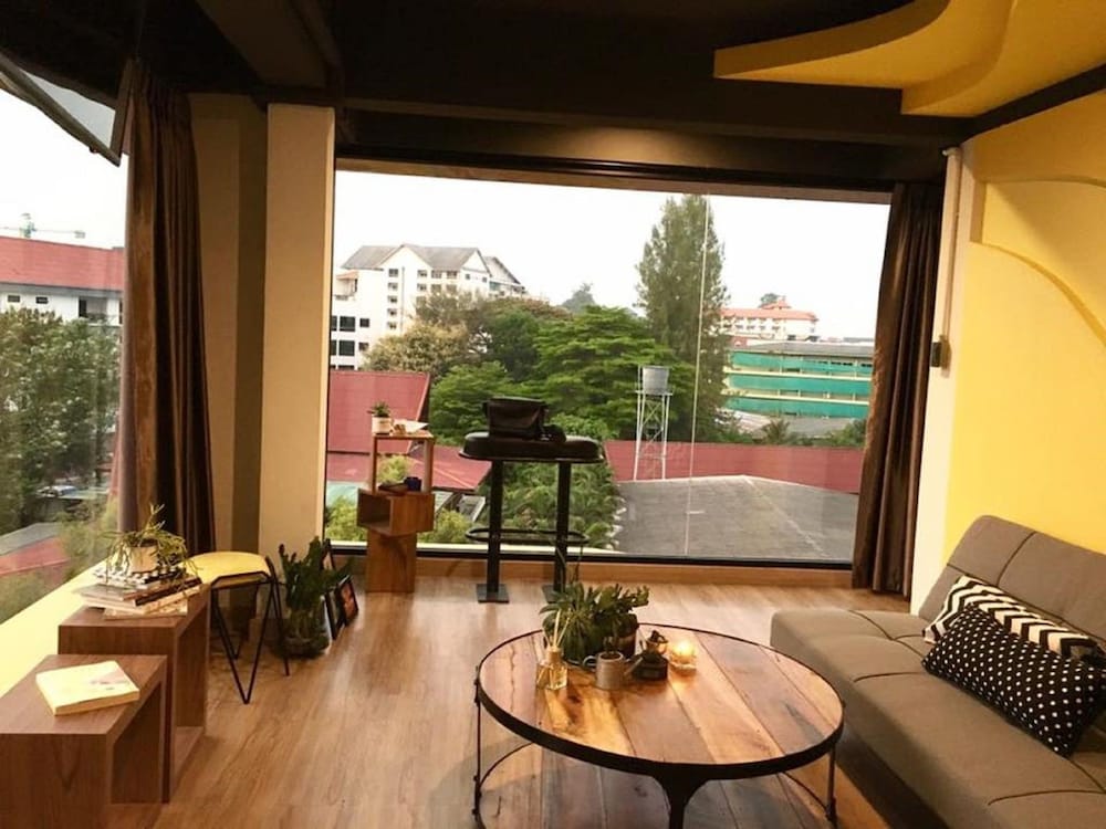 The Hive Chiang Mai 54/67