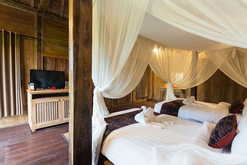 Ubud Art Resort (ex Uma D Mas Villa) 12/48