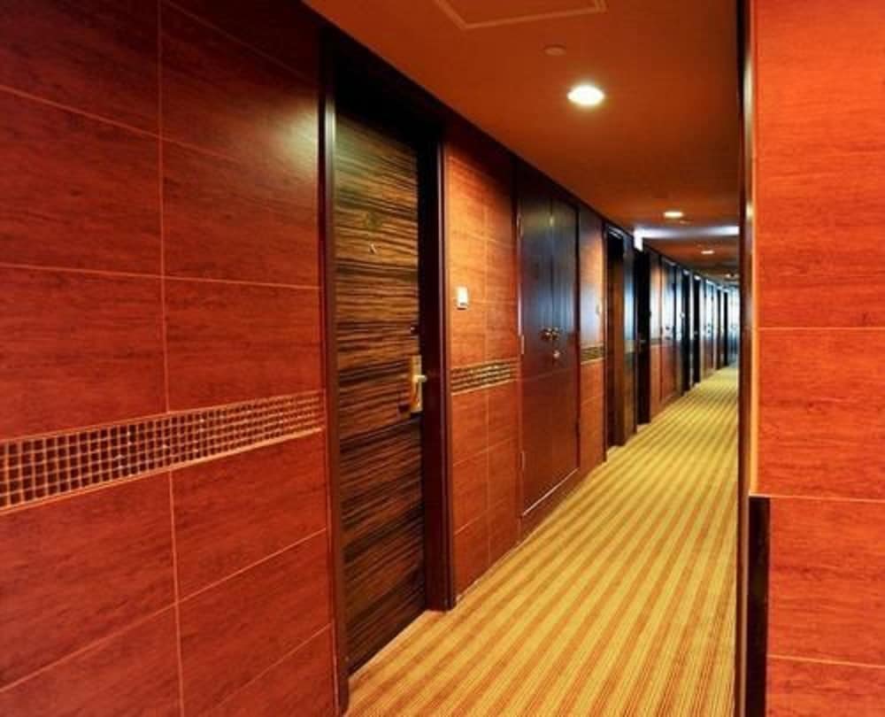 Ramada by Wyndham Hong Kong Grand 39/61
