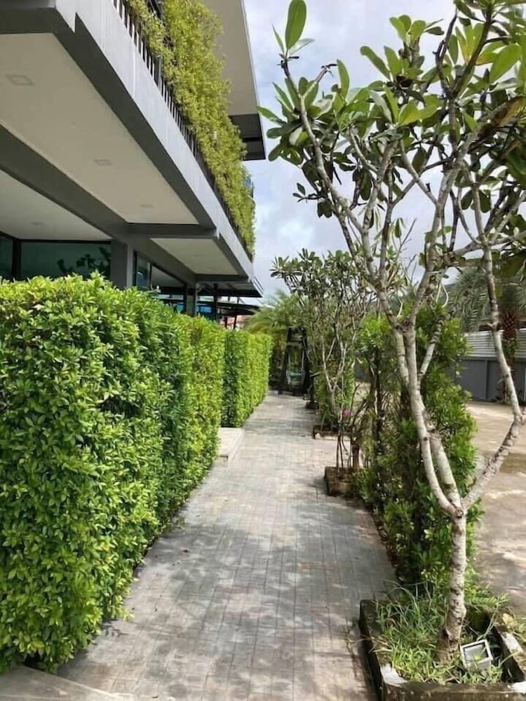 Baan Yamoo Ranong 66/70