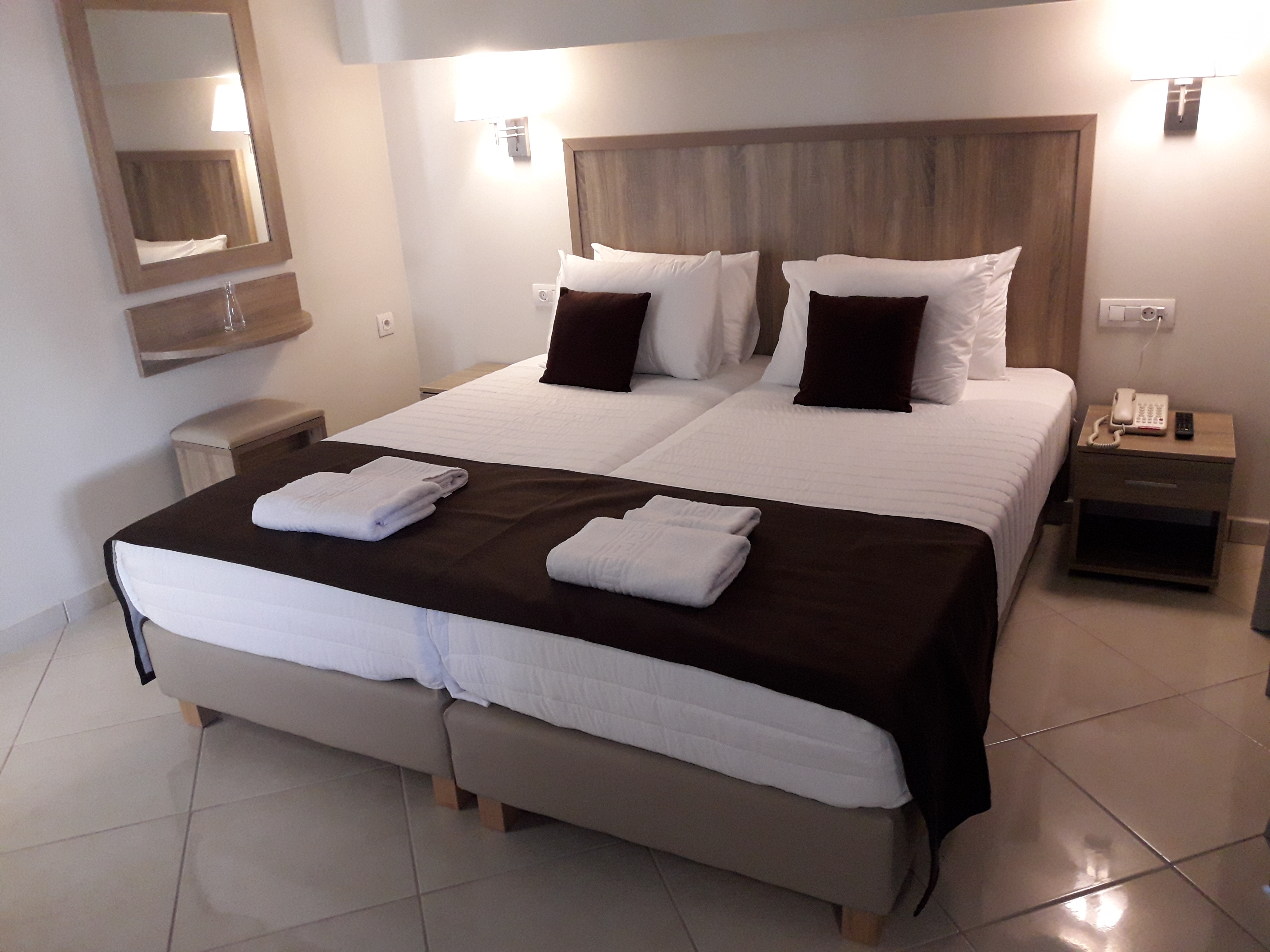 Room at Carisa Suites and Apartments, Platanias