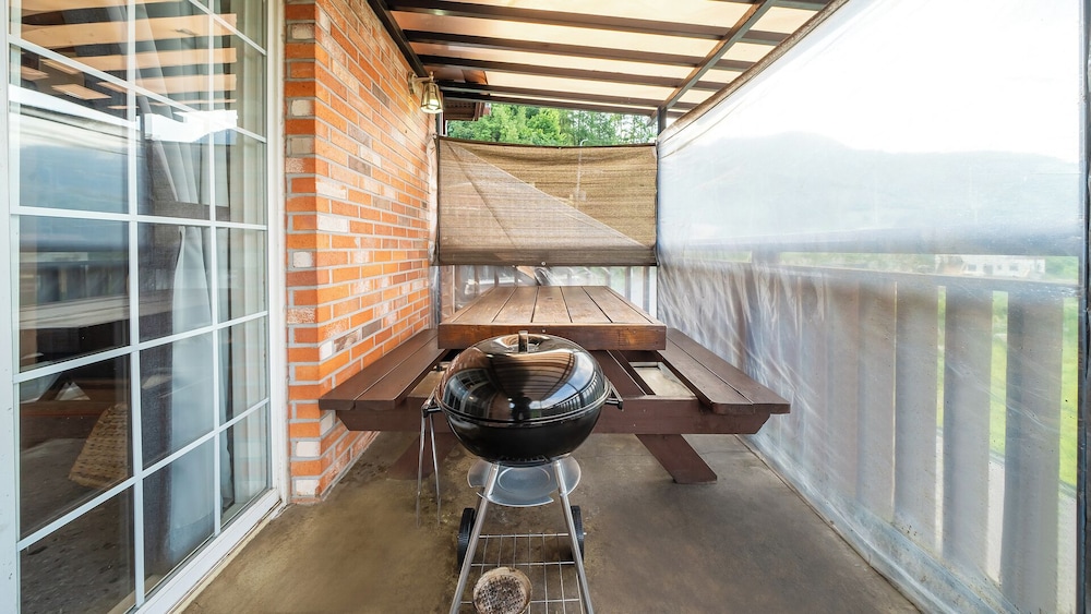 Gapyeong Botanical Pension 29/50