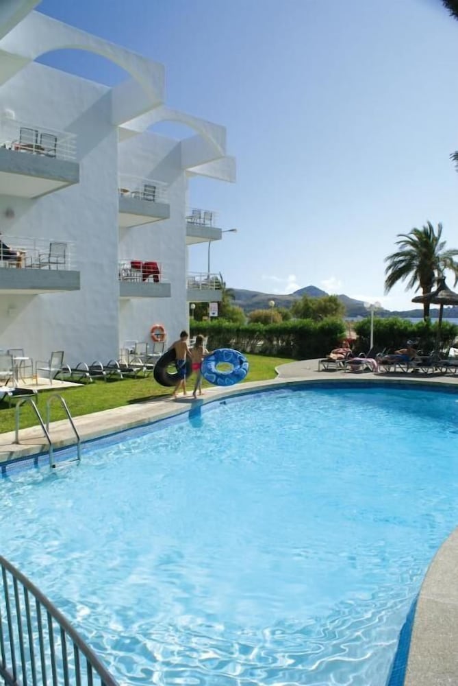 Bellamar Apartments 13/26