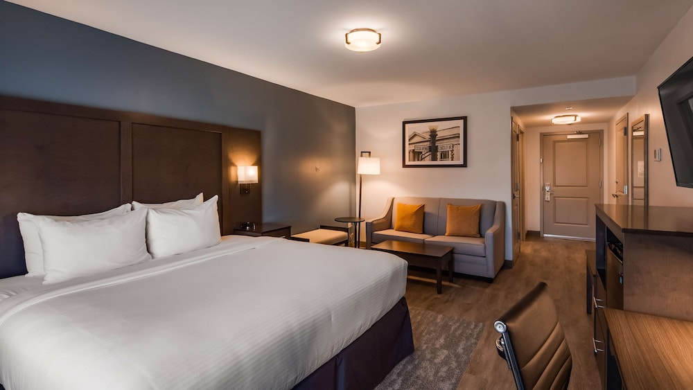 Best Western Plus Hershey 7/38