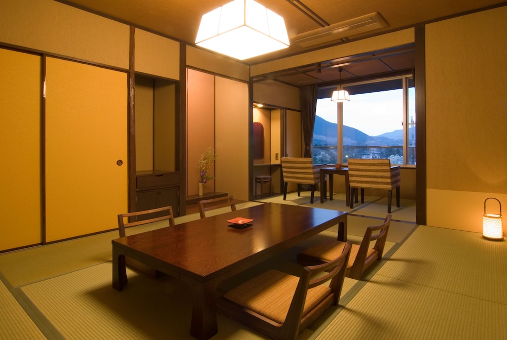 Mount View Hakone 35/45