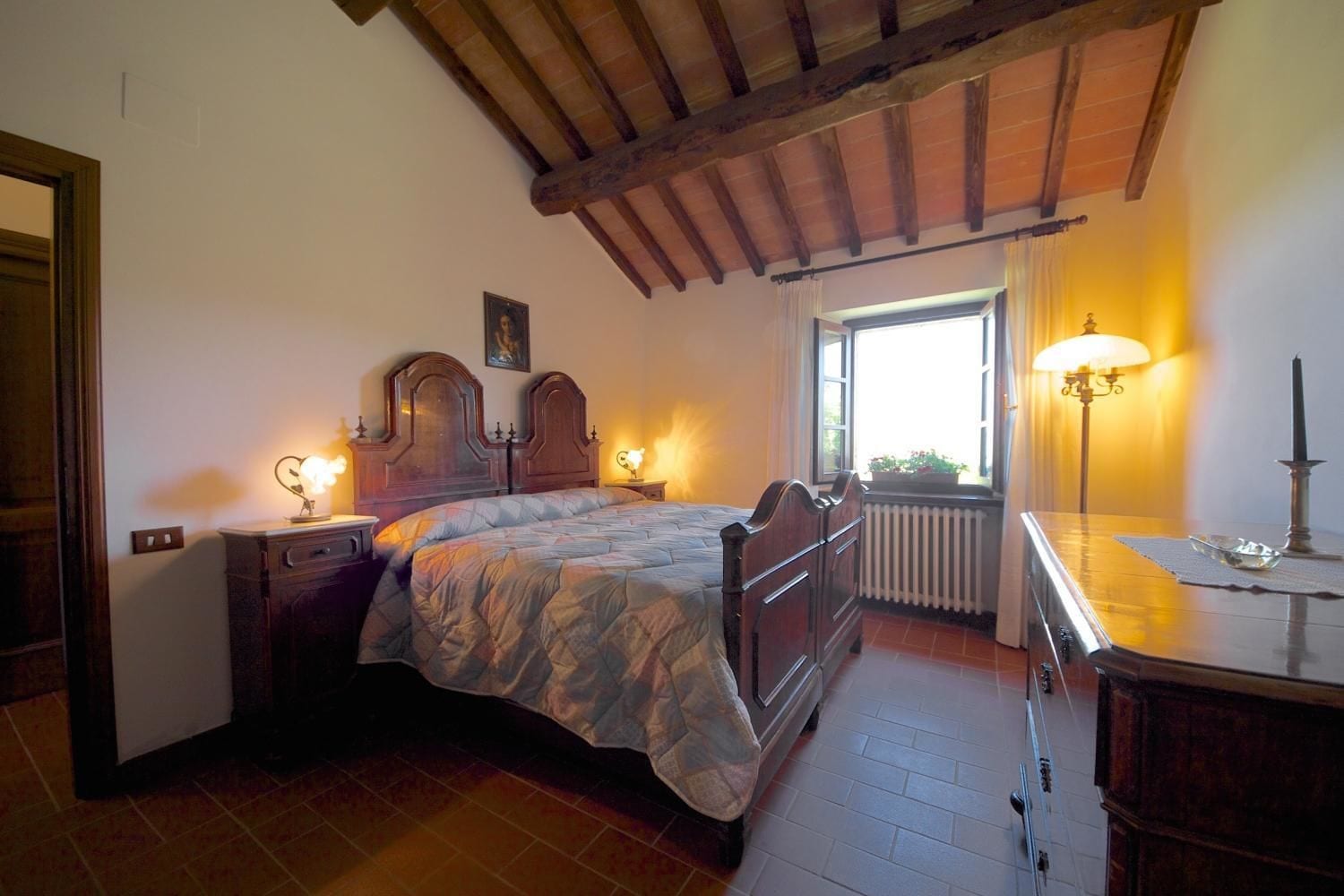 2 Bedrooms, Deluxe, Apartment, Queen and Twin Beds, Private Bathroom, Garden Area