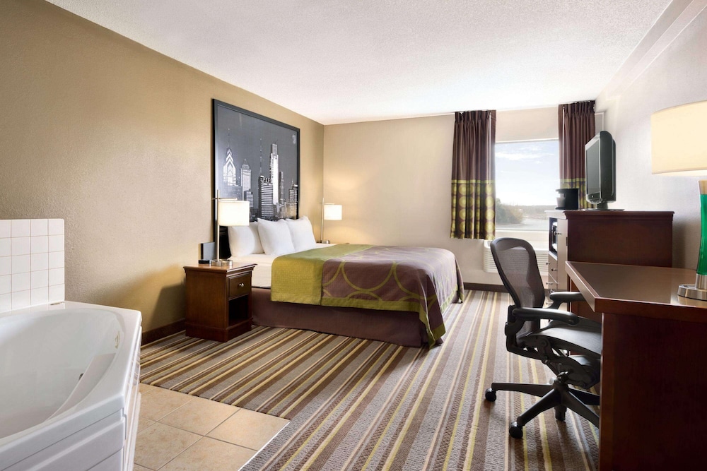 Super 8 By Wyndham Chambersburg I-81 14/43