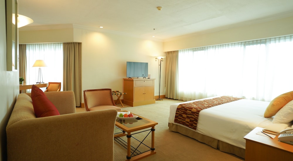 The Heritage Hotel Manila 51/100