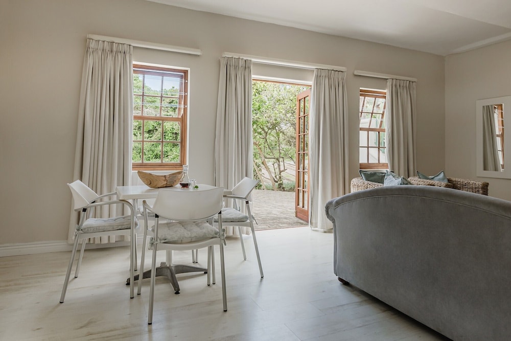 Cottage Pie Villa by Robberg 17/29