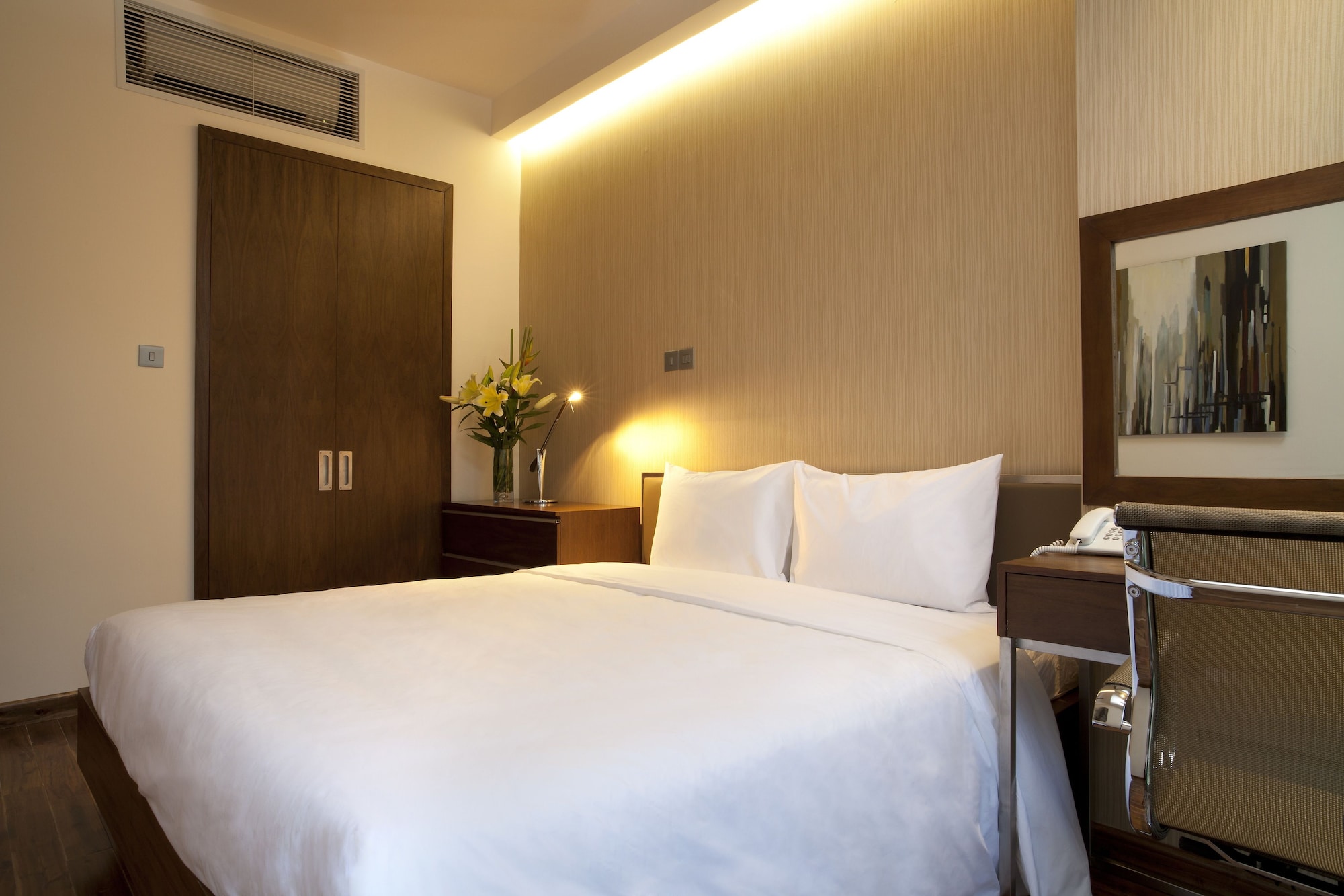 1 BEDROOM, APARTMENT