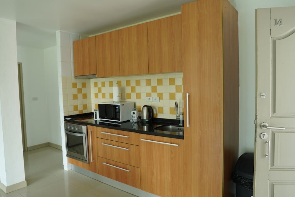 Ampha Place Hotel 14/53