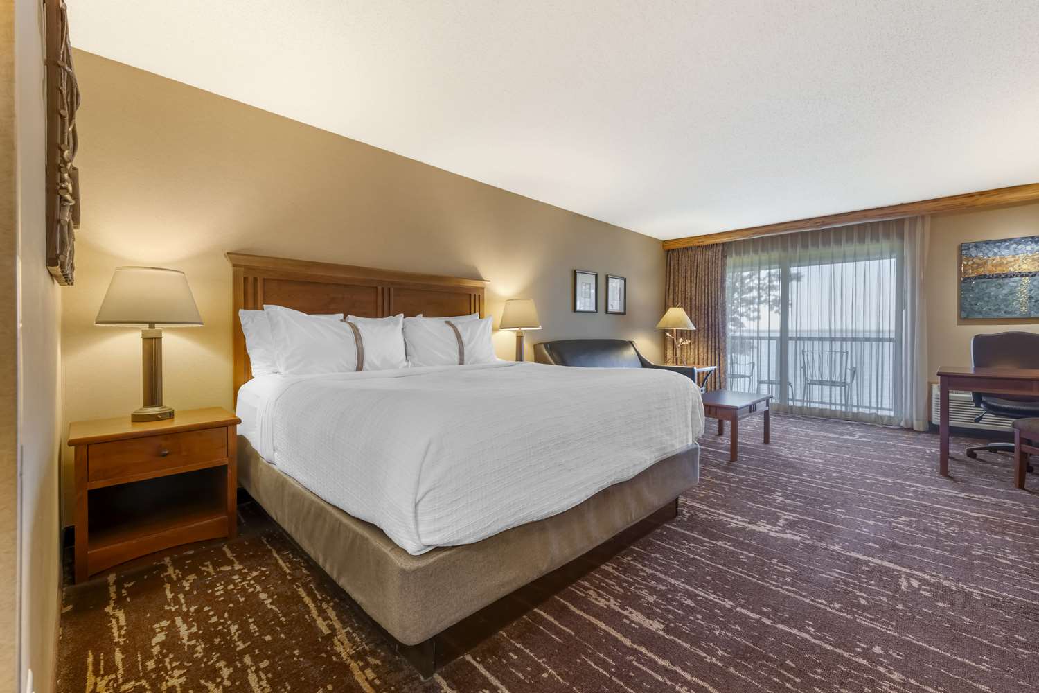 Room, King Bed, Lake Front, Sofa, Balcony