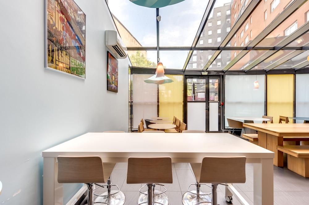 B&B HOME Paris Nord 18eme 51/57