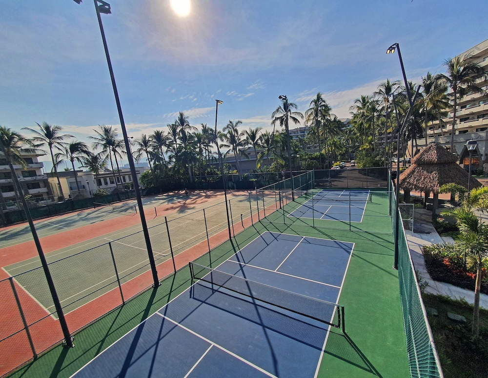 Paradise Village Beach Resort & Spa 42/69