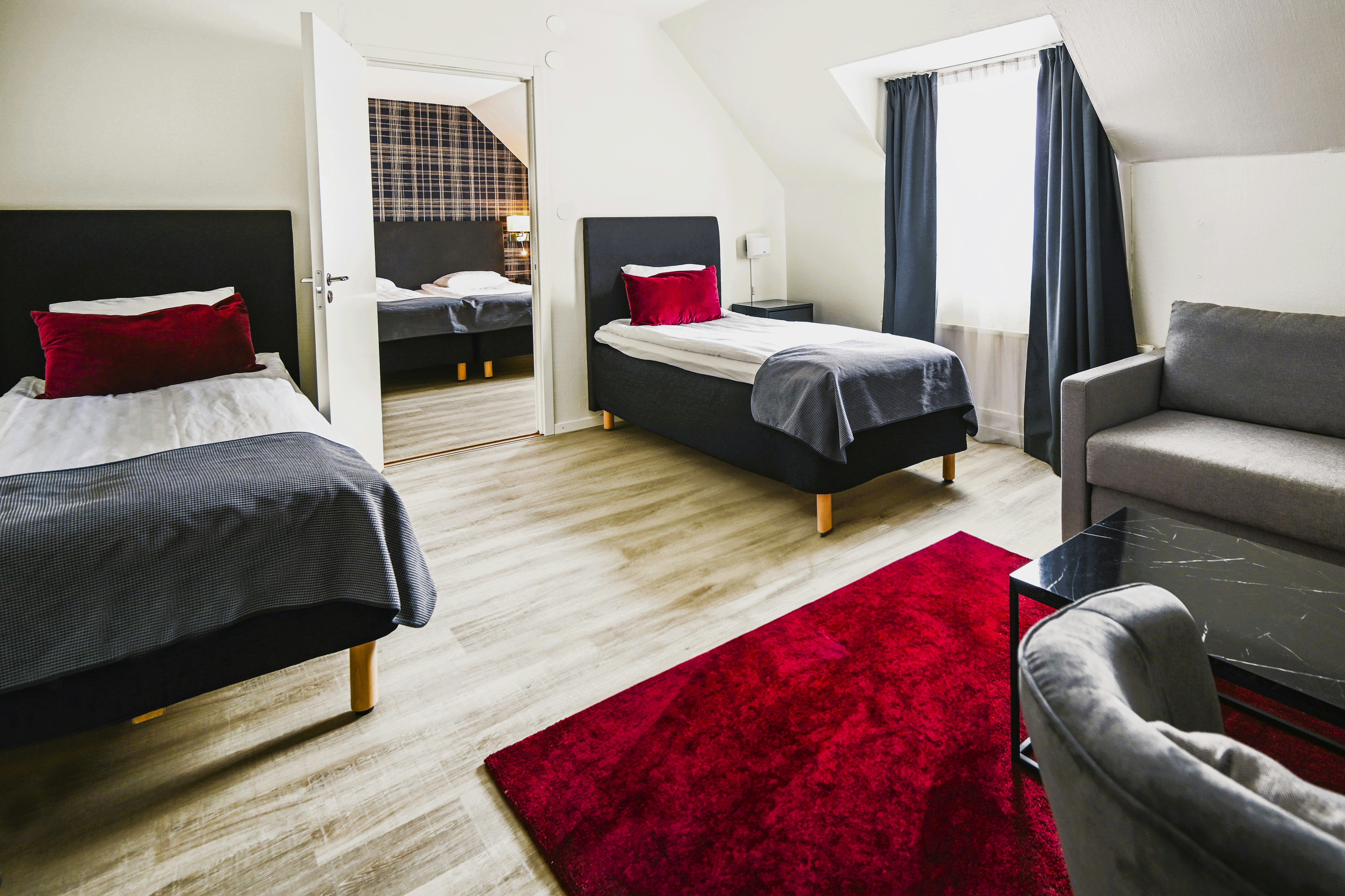 Hotel Amadeus by First 11/28