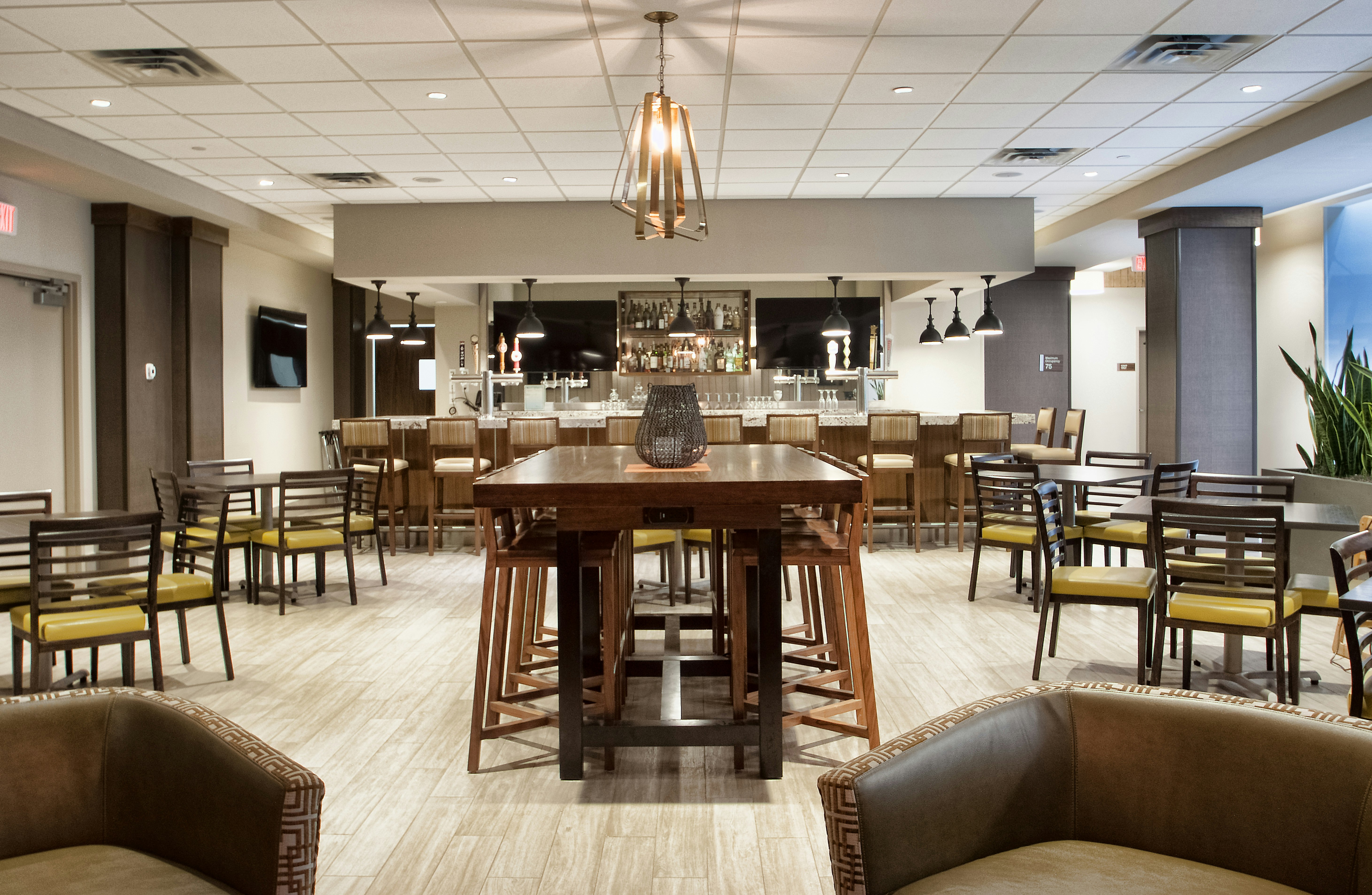 Embassy Suites by Hilton Bloomington/Minneapolis 38/50