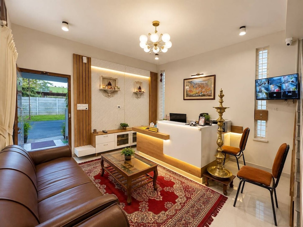 Sai Grand Villas and Hotel 6/50