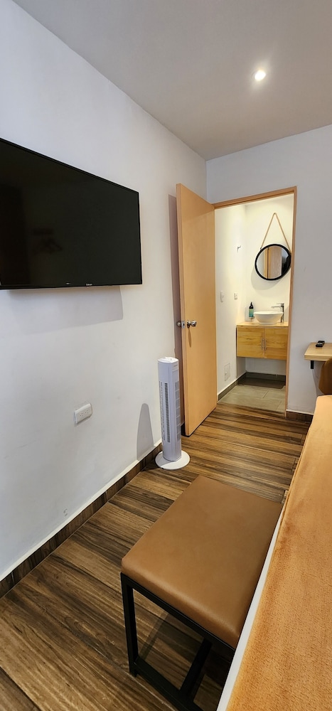 La Martina Boutique Hotel 44/50